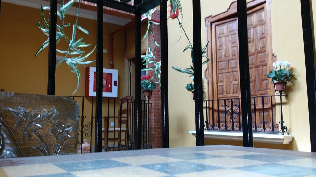 Hotel Meson El Numero Uno Antequera Esterno foto